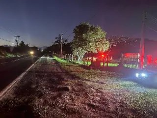Carro capota e passageiro de 18 anos morre na SC-477 - 2
