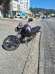 Colisão entre carro e moto deixa homem ferido em Brusque  - 2