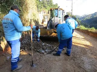 Serra do Moura, no bairro Santa Luzia, recebe pavimentação asfáltica - 2