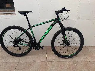 Dois irmãos são detidos em Itajaí com várias bicicletas furtadas - 30