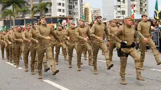 PMSC participa de desfile cívico-militar com presença de autoridades na capital - 2