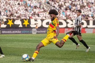 Brusque perde para o Santos e se mantém na zona de rebaixamento - 8