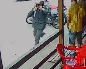 Agressor tenta esfaquear e matar jovem mas morre baleado  - 1