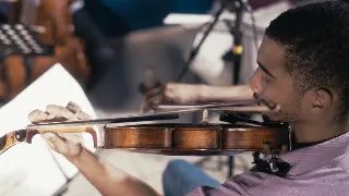 Violinista Alexandre Cardoso lança documentário sobre sua trajetória musical  - 5