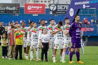 Brusque volta a vencer no Brasileirão na estreia de novo técnico - 6