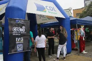 Famílias aproveitam atividades e serviços gratuitos no Sábado Fácil - 3