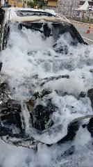 (VÍDEO) Bombeiros são acionados após Porsche pegar fogo - 1
