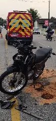 (VIDEO) Motociclista fica ferido em grave acidente na rodovia - 2