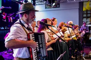 Famílias curtem o domingo na 37ª Fenarreco - 9