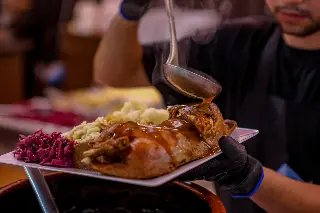 Famílias curtem o domingo na 37ª Fenarreco - 2