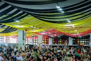 Famílias curtem o domingo na 37ª Fenarreco - 8