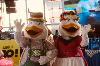 Laurah Nicolly Gonçalves Master é eleita a nova rainha mirim da Fenarreco - 16