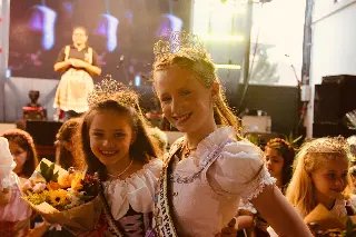 Laurah Nicolly Gonçalves Master é eleita a nova rainha mirim da Fenarreco - 12