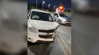 Grave acidente entre dois carros é registrado no bairro São Luiz - 1