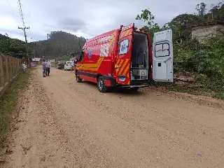 Queda de moto deixa condutor gravemente ferido em Canelinha - 2