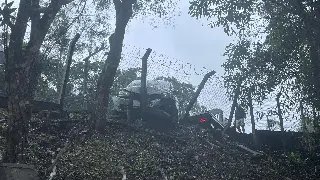 (VÍDEO) Motorista sai de pista e colide veículo contra cerca no Azambuja - 9