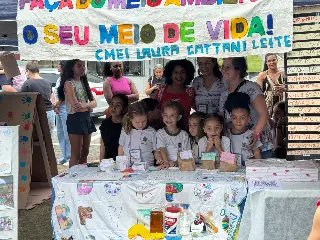 Sábado Fácil movimenta entidades e público na Praça Barão de Schneeburg  - 6