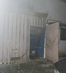 Incêndio atinge quitinete no bairro Nova Brasília - 2