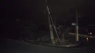 (URGENTE) Caminhão derruba poste e deixa 12 mil sem luz em Brusque  - 3