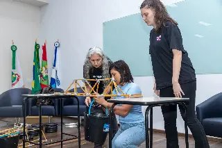 UNIFEBE promove desafio de Ponte de Macarrão - 1