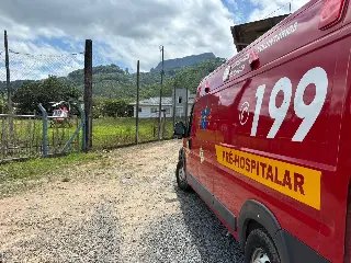 Criança de 1 ano é socorrida após suspeita de ingerir soda cáustica - 1
