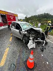 PMRv atualiza informações sobre acidente com carro de Brusque em rodovia - 3