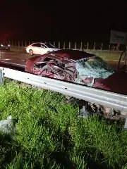 Mulher morre e outros três ficam feridos em grave acidente na BR-101 - 2