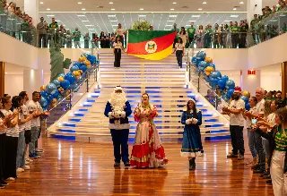 Natal Feliz Havan presenteia mais de seis mil crianças em Brusque - 1