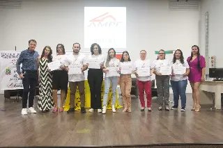 Escola de Costura da AmpeBr forma novos profissionais - 1