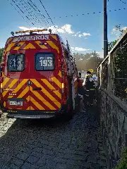 (VÍDEO) Princípio de incêndio em residência mobiliza bombeiros em Brusque - 5