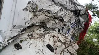 Motorista de ambulância morre em saída de pista na BR-282 - 3