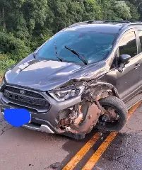 Adolescente de 15 anos morre em acidente entre moto e carro - 1