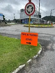 Placas são instaladas para orientar motoristas durante interdição da ponte - 21