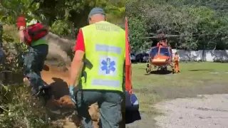  Idoso de Brusque é resgatado de helicóptero após mal-estar durante trilha - 1