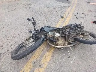 Bombeiros atualizam informações sobre acidente entre moto e ônibus - 3