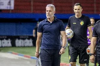 Apesar de jogar bem, Brusque estreia sem gols no estadual - 4