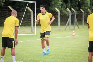 Brusque realiza último treino antes do jogo contra o Joinville - 3