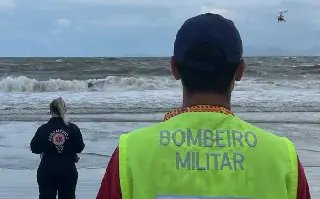 Jovem desaparece após ser arrastado por correnteza na Praia de São Miguel - 2