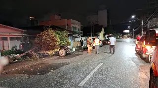 Motorista que destruiu muro de residência estava embriagado e participava de racha, diz delegado - 2