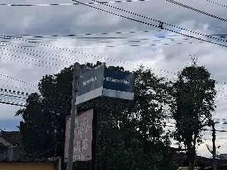 (VÍDEO) Buraco na rua Aires Horn, no Rio Branco, causa transtornos e riscos a moradores - 4