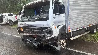 Homem e criança morrem em grave acidente na BR-282 - 1