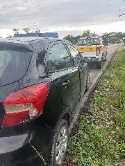 Motorista em suposta fuga causa acidente e motociclista fica gravemente ferido - 1