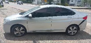 Colisão entre carro e moto deixa um ferido na rodovia Ivo Silveira - 1