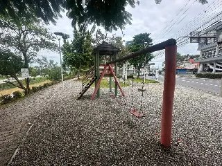 Praça no Centro recebe trabalhos de revitalização - 4
