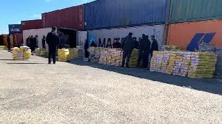 PF prende traficantes que escondiam drogas em alimentos congelados - 2