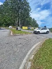 Carro com placas de Brusque se envolve em acidente na SC-108 - 1
