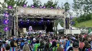 Cerca de 4 mil pessoas participam do Luau da Misericórdia - 4