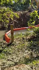 Fundema instala ecobarreiras no rio Itajaí Mirim - 1