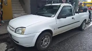 Mulher fica ferida em colisão entre carro e moto no Centro II - 1