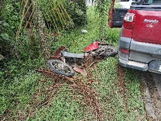 (VÍDEO) Acidente grave deixa um ferido em Brusque - 5